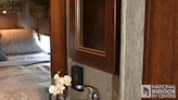 bottom-slider-img