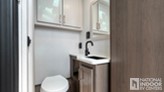 bottom-slider-img