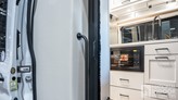 bottom-slider-img
