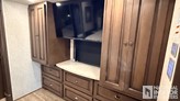 bottom-slider-img