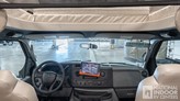 bottom-slider-img