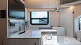 bottom-slider-img