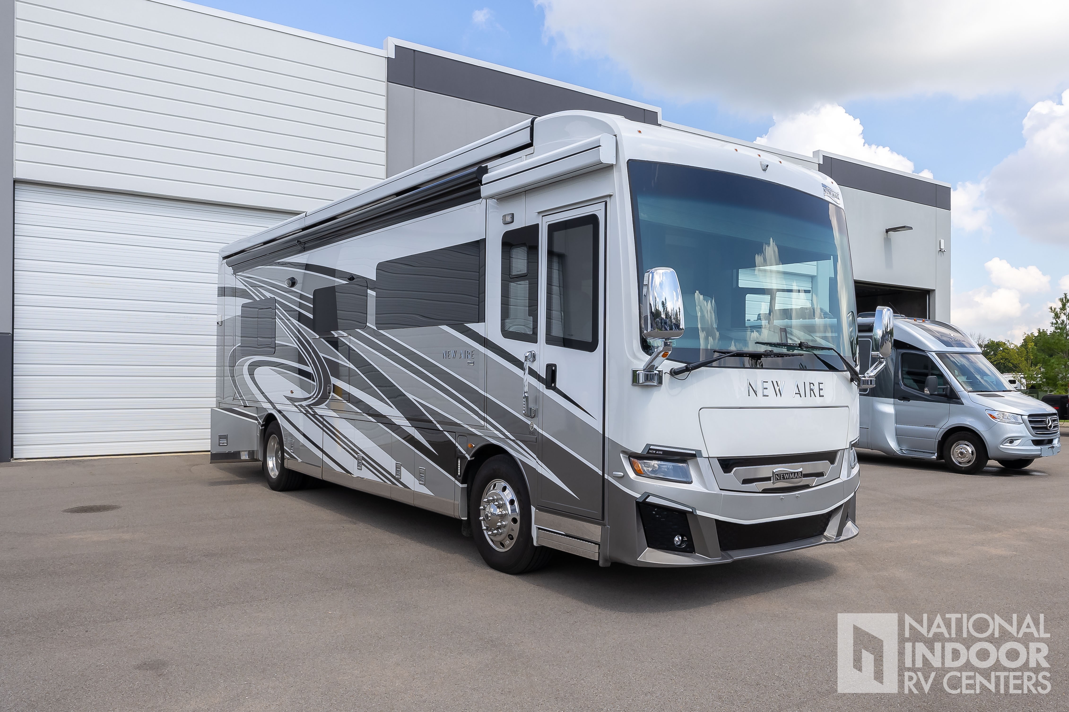 2022 Newmar New Aire 3545