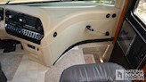 bottom-slider-img