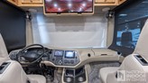 bottom-slider-img