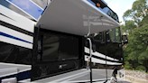 bottom-slider-img