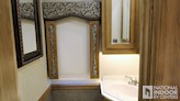 bottom-slider-img