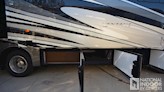 bottom-slider-img