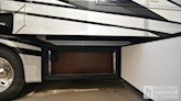 bottom-slider-img