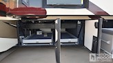 bottom-slider-img