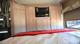 bottom-slider-img