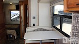 bottom-slider-img