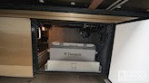 bottom-slider-img