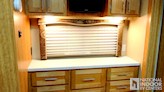 bottom-slider-img