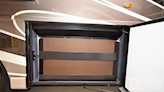 bottom-slider-img