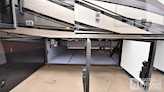bottom-slider-img