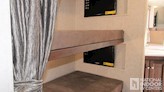 bottom-slider-img