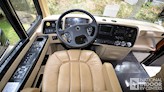 bottom-slider-img