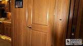 bottom-slider-img