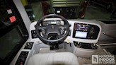 bottom-slider-img