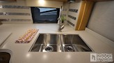 bottom-slider-img