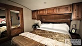bottom-slider-img