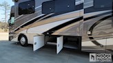bottom-slider-img