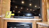 bottom-slider-img