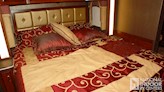 bottom-slider-img