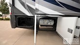 bottom-slider-img