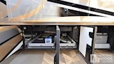 bottom-slider-img
