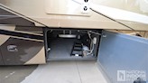 bottom-slider-img