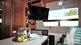 bottom-slider-img