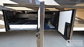 bottom-slider-img