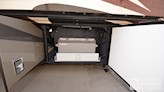 bottom-slider-img
