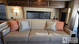 bottom-slider-img