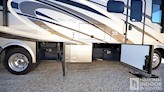 bottom-slider-img