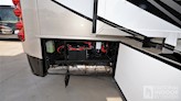 bottom-slider-img