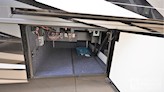 bottom-slider-img