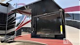bottom-slider-img