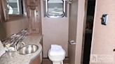 bottom-slider-img