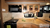bottom-slider-img
