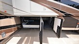 bottom-slider-img