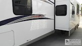 bottom-slider-img