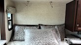 bottom-slider-img