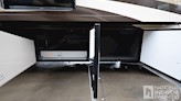 bottom-slider-img