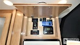 bottom-slider-img