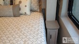 bottom-slider-img