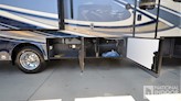 bottom-slider-img
