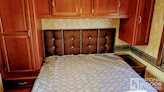 bottom-slider-img